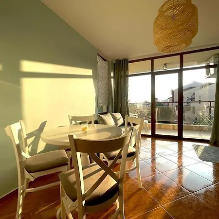 Helios New Premium Studio Apartment